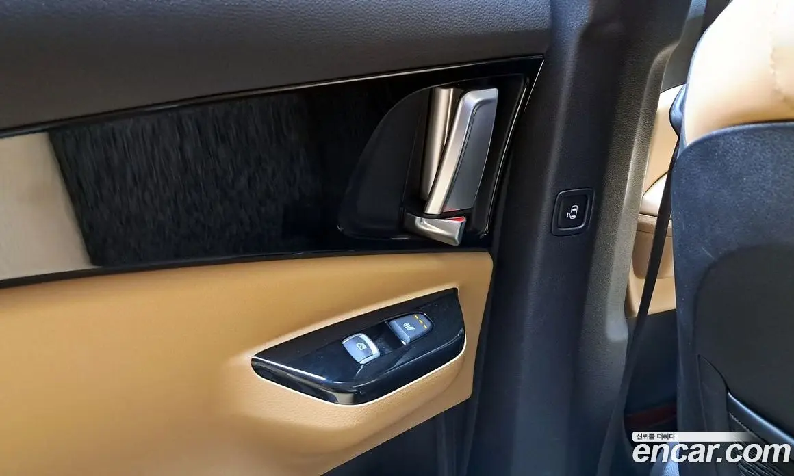 Kia Carnival 2021 2.2 автомат (гидро), фото 32