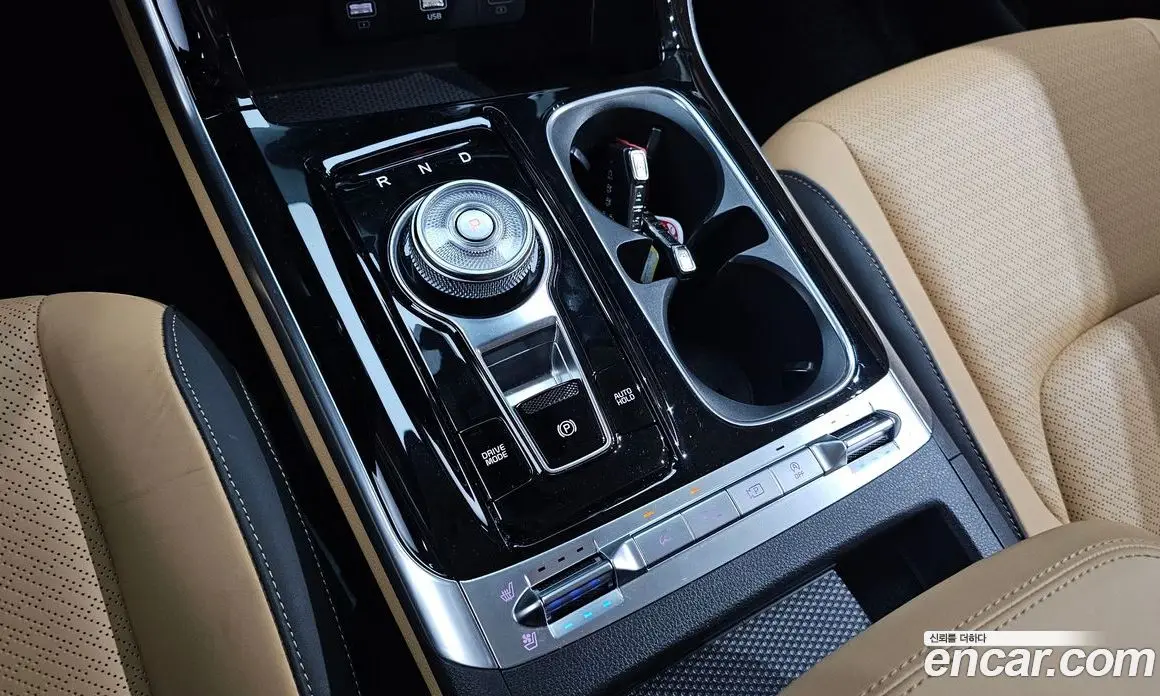 Kia Carnival 2023 2.2 автомат (гидро), фото 12 Kia Carnival 2023 2.2 автомат (гидро), фото 12