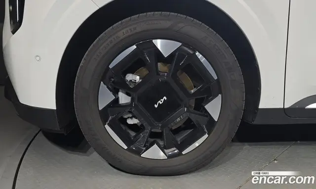 Kia Carnival 2025 1.6 автомат (гидро), миниатюра 5 Kia Carnival 2025 1.6 автомат (гидро), миниатюра 5