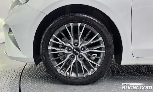 Kia K3 2022 1.6 автомат (гидро), миниатюра 5 Kia K3 2022 1.6 автомат (гидро), миниатюра 5