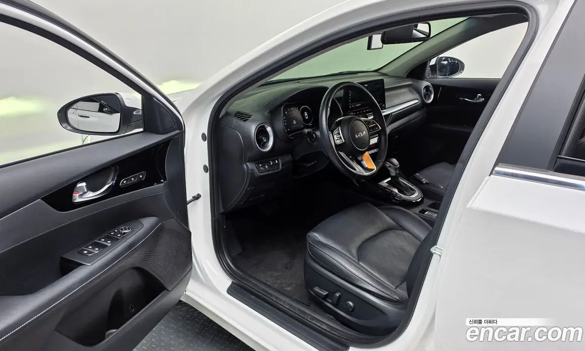 Kia K3 2022 1.6 автомат (гидро), фото 10 Kia K3 2022 1.6 автомат (гидро), фото 10