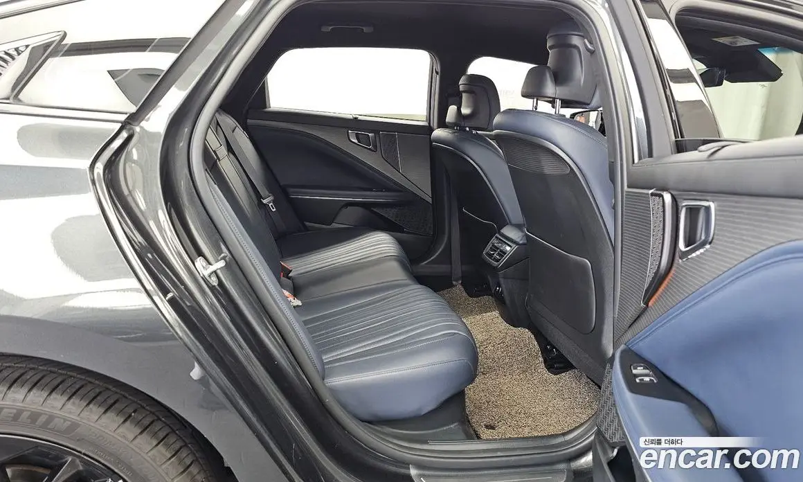 Kia K8 2024 1.6 автомат (гидро), фото 18 Kia K8 2024 1.6 автомат (гидро), фото 18