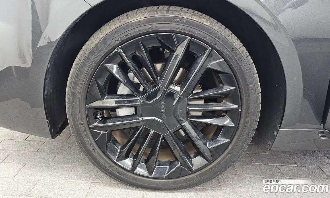 Kia K8 2024 1.6 автомат (гидро), фото 5 Kia K8 2024 1.6 автомат (гидро), фото 5