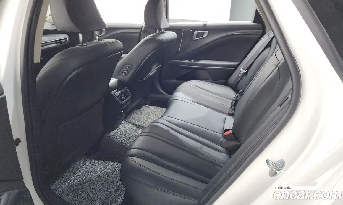 Kia K8 2025 1.6 автомат (гидро), фото 17 Kia K8 2025 1.6 автомат (гидро), фото 17
