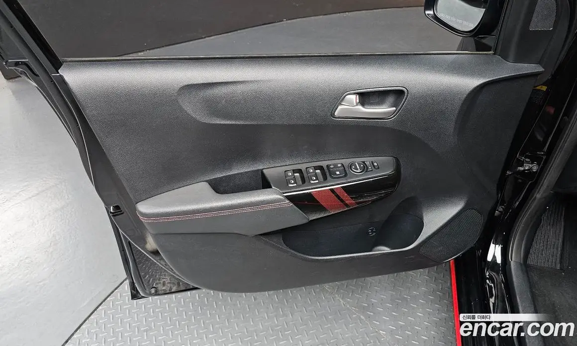 Kia Morning 2018 1.0 автомат (гидро), фото 13 Kia Morning 2018 1.0 автомат (гидро), фото 13
