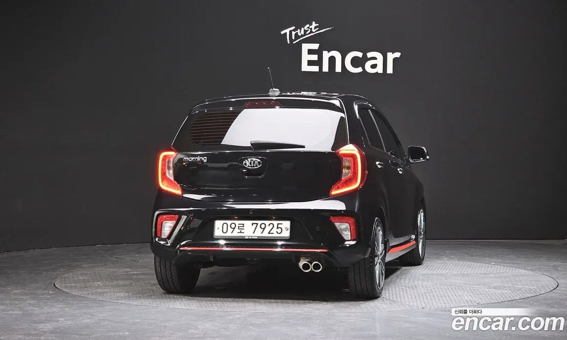 Kia Morning 2018 1.0 автомат (гидро), фото 3 Kia Morning 2018 1.0 автомат (гидро), фото 3