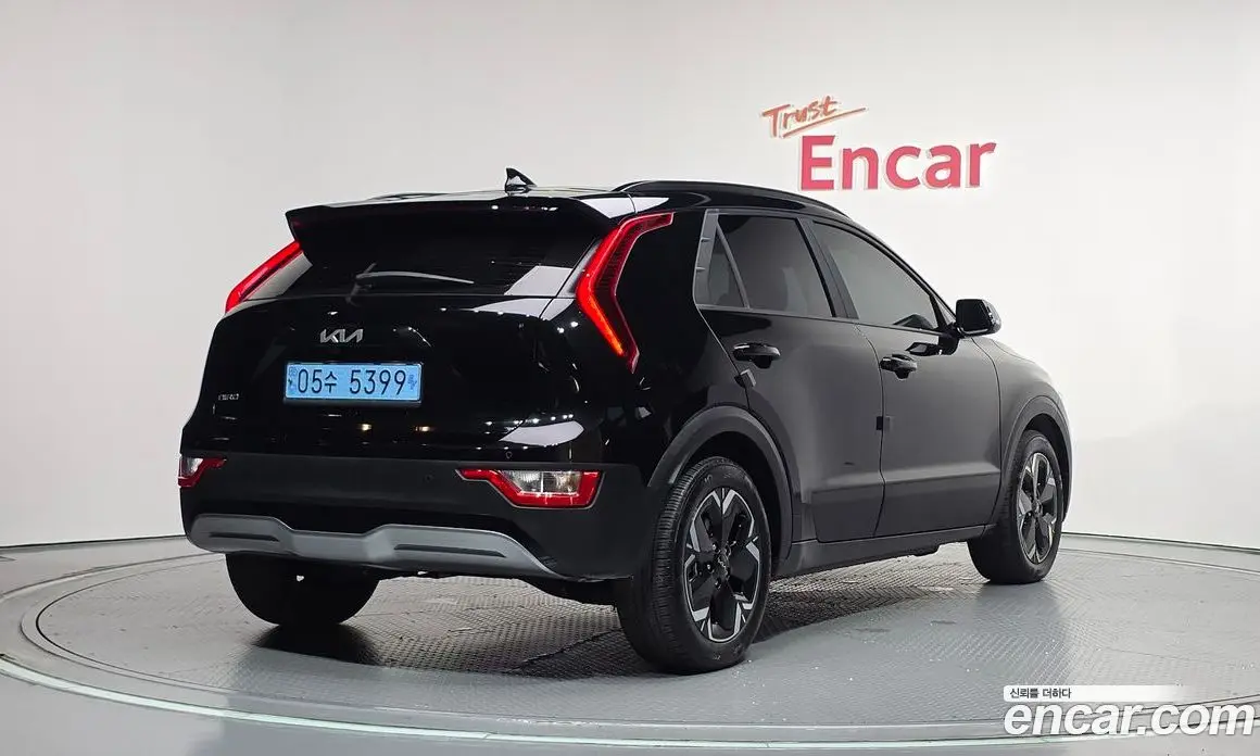 Kia Niro 2023 0.2 автомат (гидро), фото 1 Kia Niro 2023 0.2 автомат (гидро), фото 1