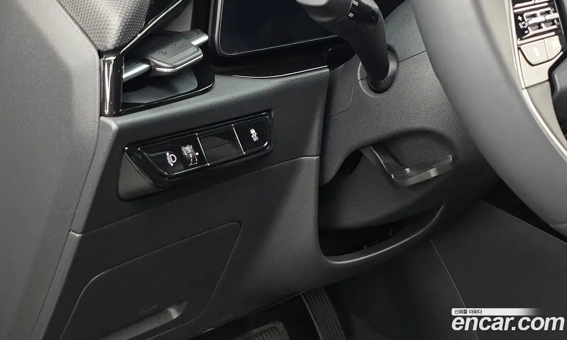 Kia Niro 2023 0.2 автомат (гидро), фото 26 Kia Niro 2023 0.2 автомат (гидро), фото 26