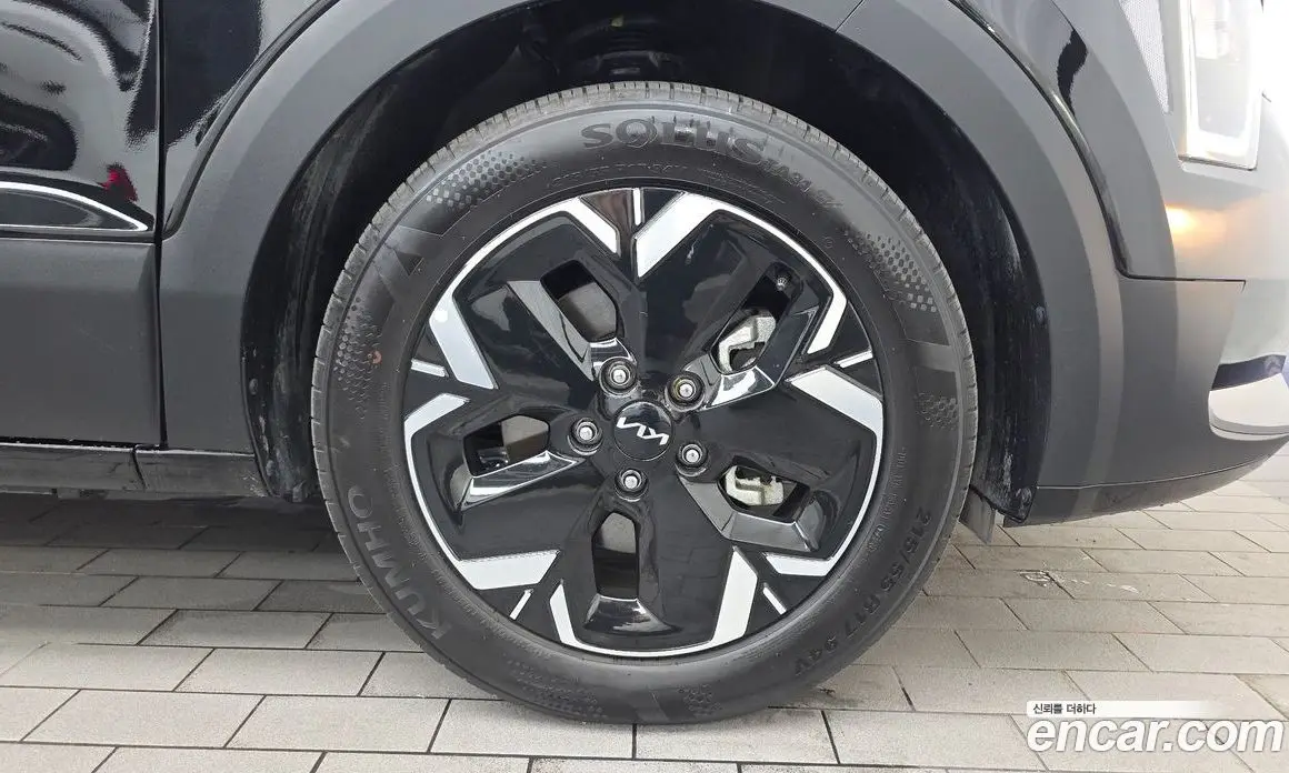 Kia Niro 2023 0.2 автомат (гидро), фото 6 Kia Niro 2023 0.2 автомат (гидро), фото 6