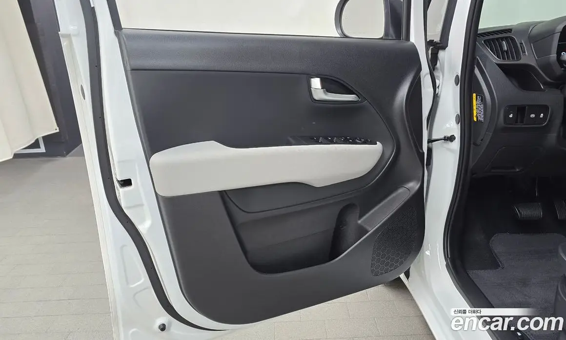 Kia Ray 2024 1.0 автомат (гидро), фото 13 Kia Ray 2024 1.0 автомат (гидро), фото 13