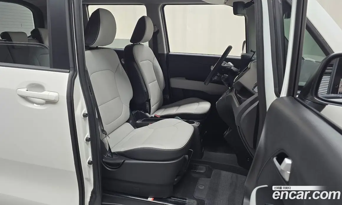 Kia Ray 2024 1.0 автомат (гидро), фото 15 Kia Ray 2024 1.0 автомат (гидро), фото 15