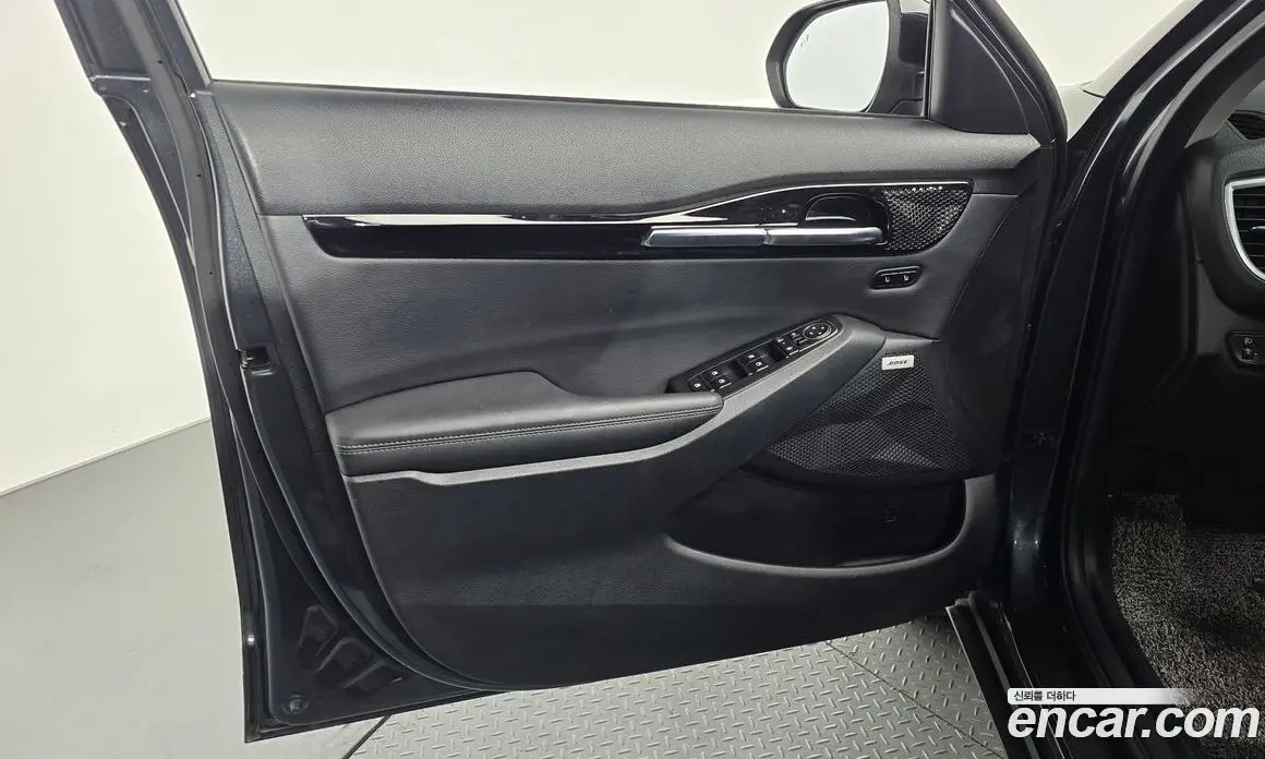 Kia Seltos 2022 1.6 автомат (гидро), фото 14 Kia Seltos 2022 1.6 автомат (гидро), фото 14