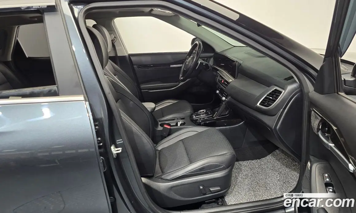 Kia Seltos 2022 1.6 автомат (гидро), фото 16 Kia Seltos 2022 1.6 автомат (гидро), фото 16