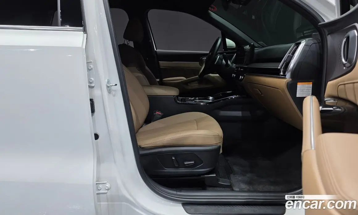 Kia Sorento 2023 1.6 автомат (гидро), фото 11 Kia Sorento 2023 1.6 автомат (гидро), фото 11