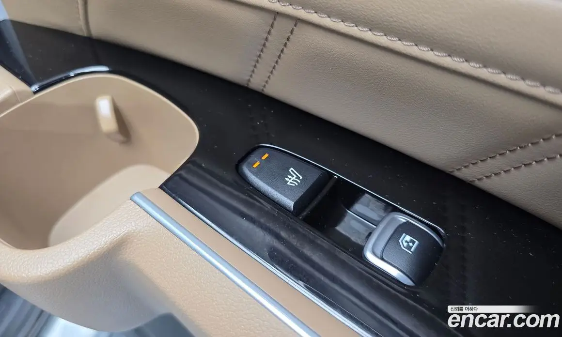 Kia Sorento 2023 1.6 автомат (гидро), фото 19 Kia Sorento 2023 1.6 автомат (гидро), фото 19