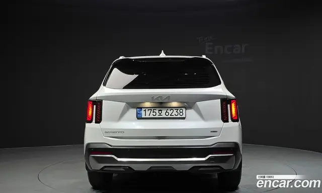 Kia Sorento 2023 1.6 автомат (гидро), миниатюра 4 Kia Sorento 2023 1.6 автомат (гидро), миниатюра 4