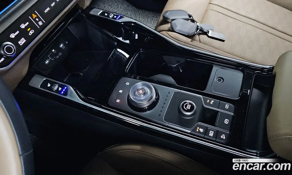 Kia Sorento 2025 1.6 автомат (гидро), фото 12 Kia Sorento 2025 1.6 автомат (гидро), фото 12
