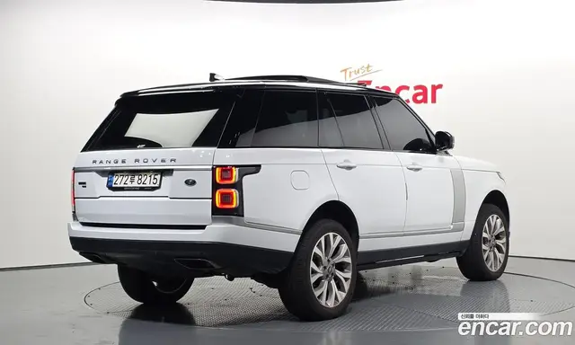 Land Rover Range Rover 2022 3.0 автомат (гидро), миниатюра 2