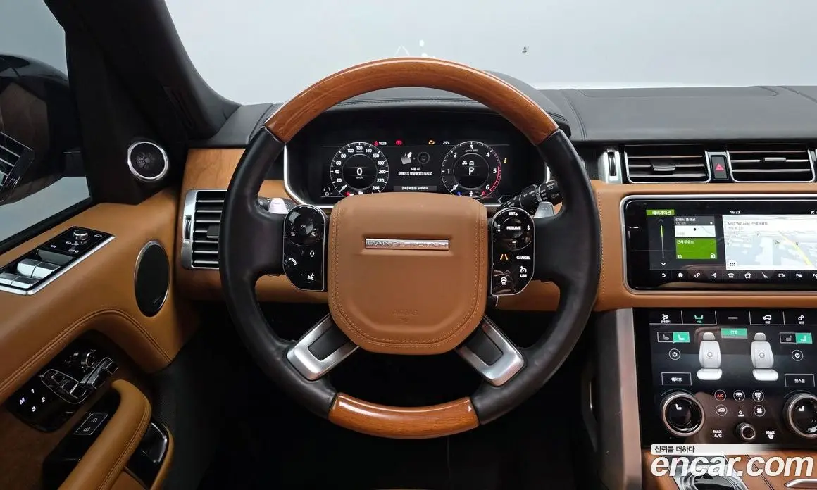 Land Rover Range Rover 2022 3.0 автомат (гидро), фото 13