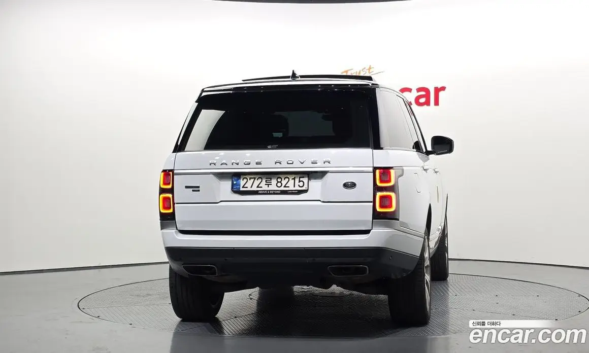 Land Rover Range Rover 2022 3.0 автомат (гидро), фото 4