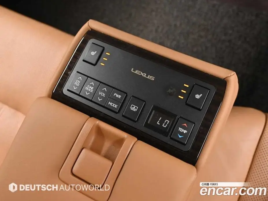 Lexus ES 2018 2.5 автомат (гидро), фото 16 Lexus ES 2018 2.5 автомат (гидро), фото 16