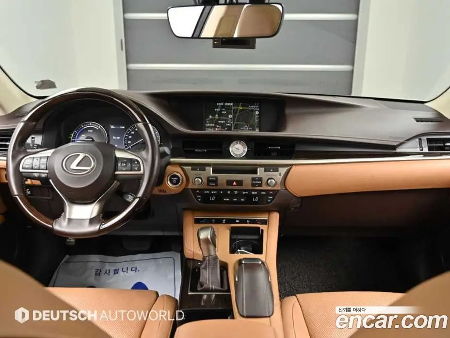 Lexus ES 2018 2.5 автомат (гидро), фото 7 Lexus ES 2018 2.5 автомат (гидро), фото 7