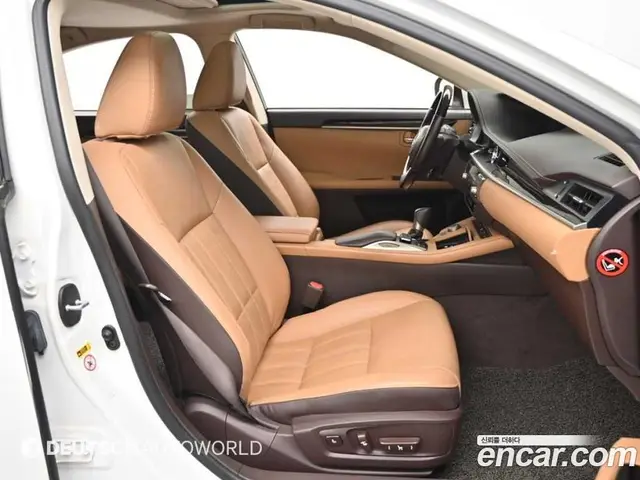 Lexus ES 2018 2.5 автомат (гидро), миниатюра 10 Lexus ES 2018 2.5 автомат (гидро), миниатюра 10