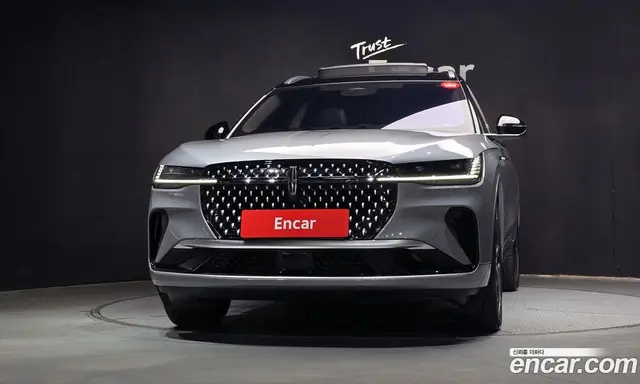 Lincoln Nautilus 2025 2.0 автомат (гидро), миниатюра 3 Lincoln Nautilus 2025 2.0 автомат (гидро), миниатюра 3