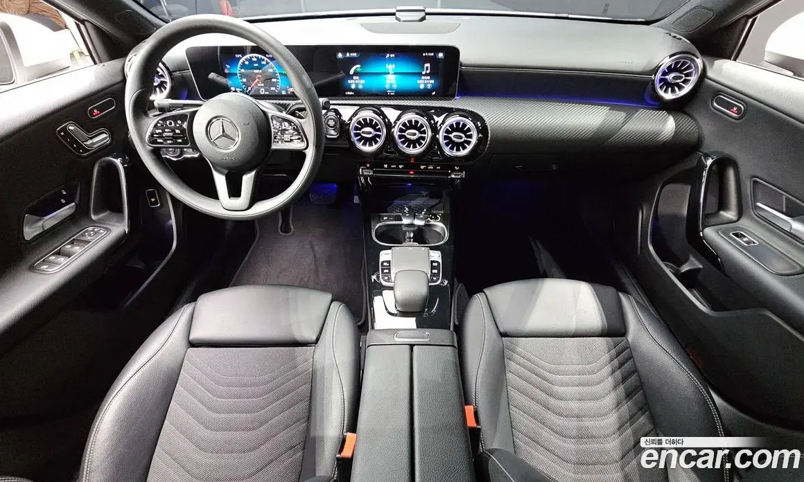 Mercedes-Benz A-Class 2020 2.0 автомат (гидро), фото 7
