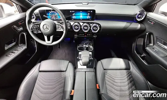 Mercedes-Benz A-Class 2020 2.0 автомат (гидро), миниатюра 7