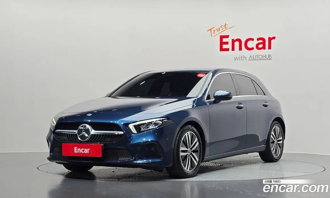 Mercedes-Benz A-Class 2021 2.0 автомат (гидро), фото 1 Mercedes-Benz A-Class 2021 2.0 автомат (гидро), фото 1