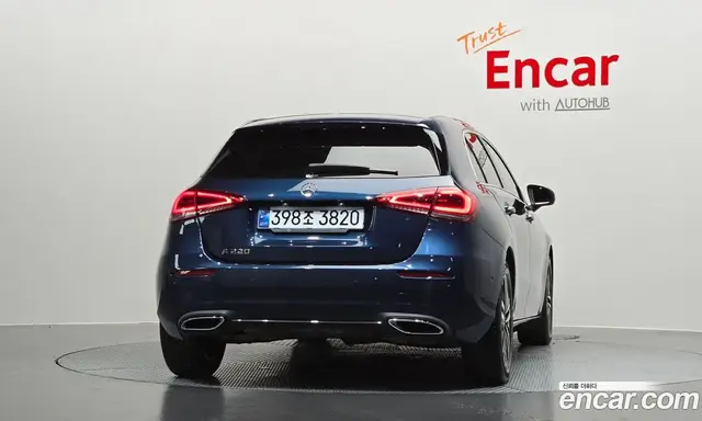 Mercedes-Benz A-Class 2021 2.0 автомат (гидро), миниатюра 4 Mercedes-Benz A-Class 2021 2.0 автомат (гидро), миниатюра 4