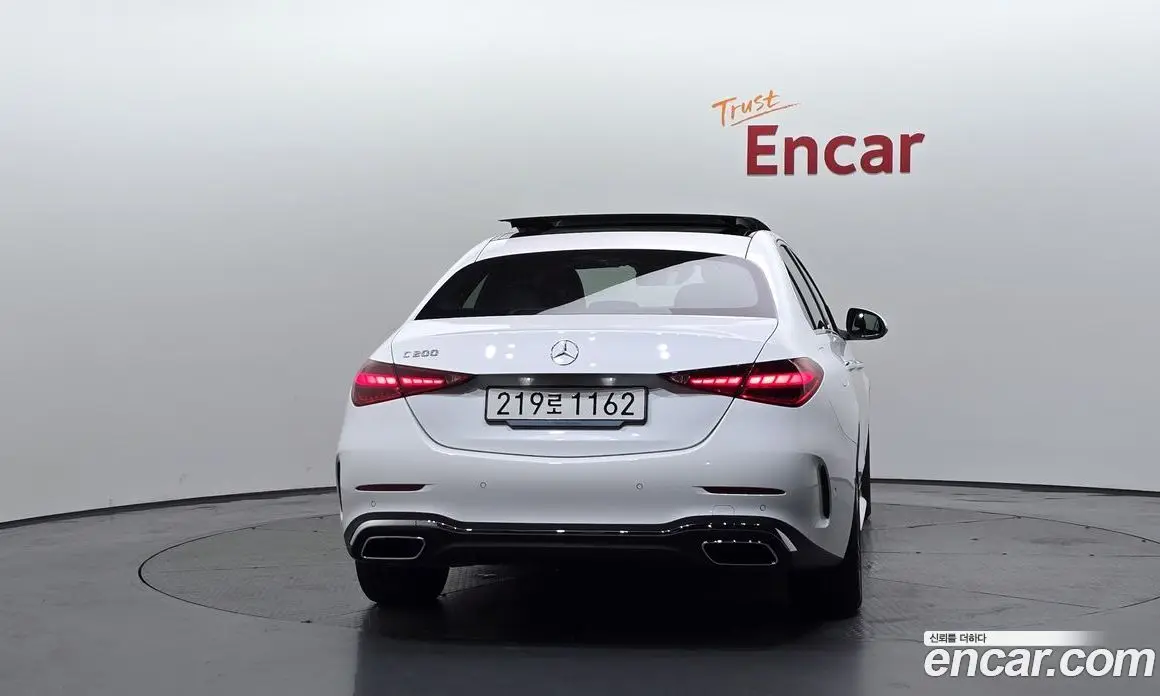 Mercedes-Benz C-Class 2025 2.0 автомат (гидро), фото 4