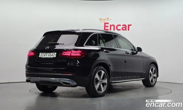 Mercedes-Benz GLC-Class 2019 2.0 автомат (гидро), миниатюра 2 Mercedes-Benz GLC-Class 2019 2.0 автомат (гидро), миниатюра 2