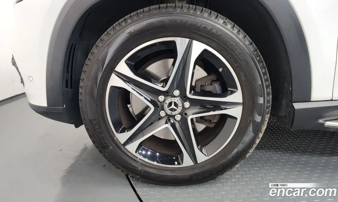 Mercedes-Benz GLE-Class 2021 2.0 автомат (гидро), фото 5 Mercedes-Benz GLE-Class 2021 2.0 автомат (гидро), фото 5