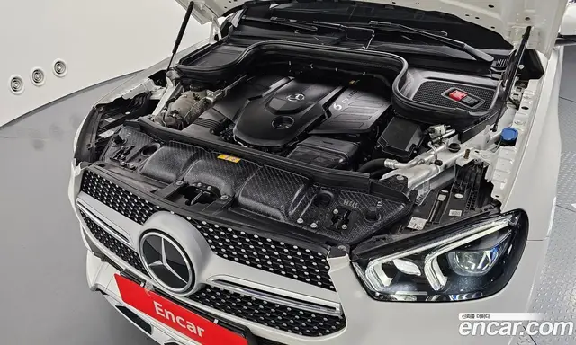 Mercedes-Benz GLE-Class 2023 2.9 автомат (гидро), миниатюра 6 Mercedes-Benz GLE-Class 2023 2.9 автомат (гидро), миниатюра 6