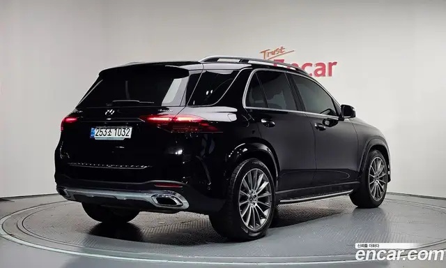 Mercedes-Benz GLE-Class 2024 3.0 автомат (гидро), миниатюра 2 Mercedes-Benz GLE-Class 2024 3.0 автомат (гидро), миниатюра 2