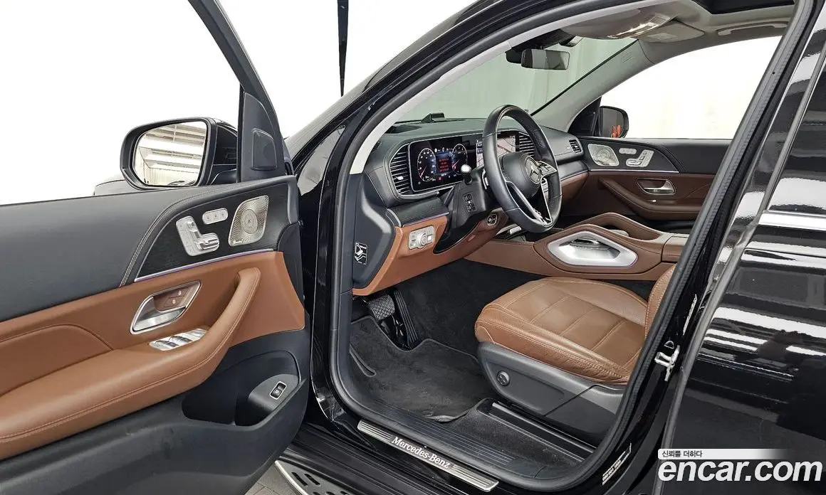 Mercedes-Benz GLE-Class 2024 3.0 автомат (гидро), фото 13 Mercedes-Benz GLE-Class 2024 3.0 автомат (гидро), фото 13