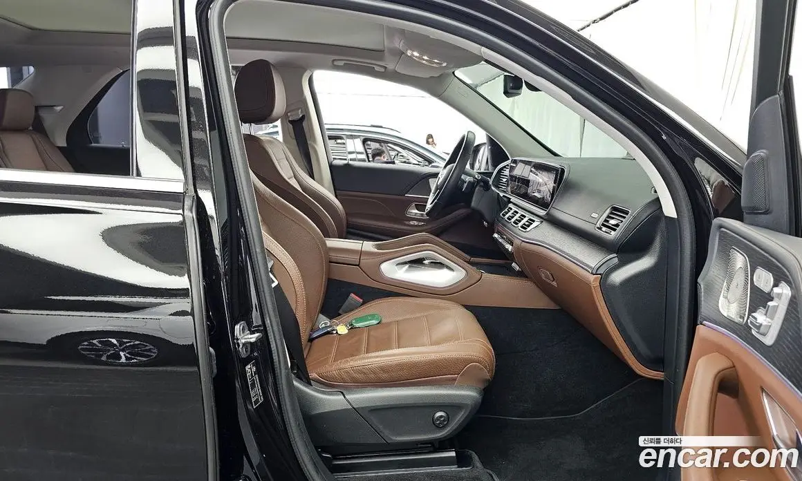 Mercedes-Benz GLE-Class 2024 3.0 автомат (гидро), фото 17 Mercedes-Benz GLE-Class 2024 3.0 автомат (гидро), фото 17