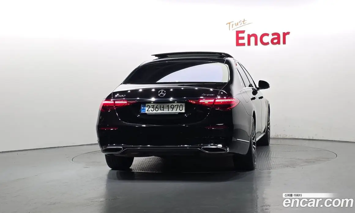 Mercedes-Benz S-Class 2022 4.0 автомат (гидро), фото 4 Mercedes-Benz S-Class 2022 4.0 автомат (гидро), фото 4