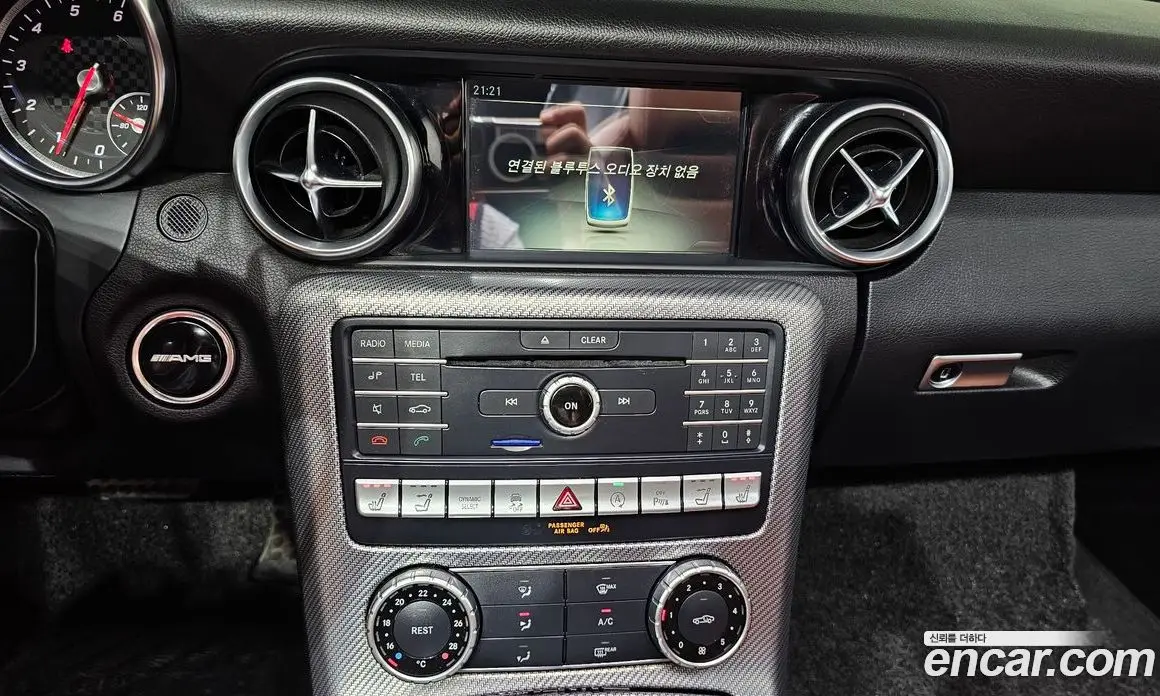Mercedes-Benz SLC-Class 2019 2.0 автомат (гидро), фото 19 Mercedes-Benz SLC-Class 2019 2.0 автомат (гидро), фото 19