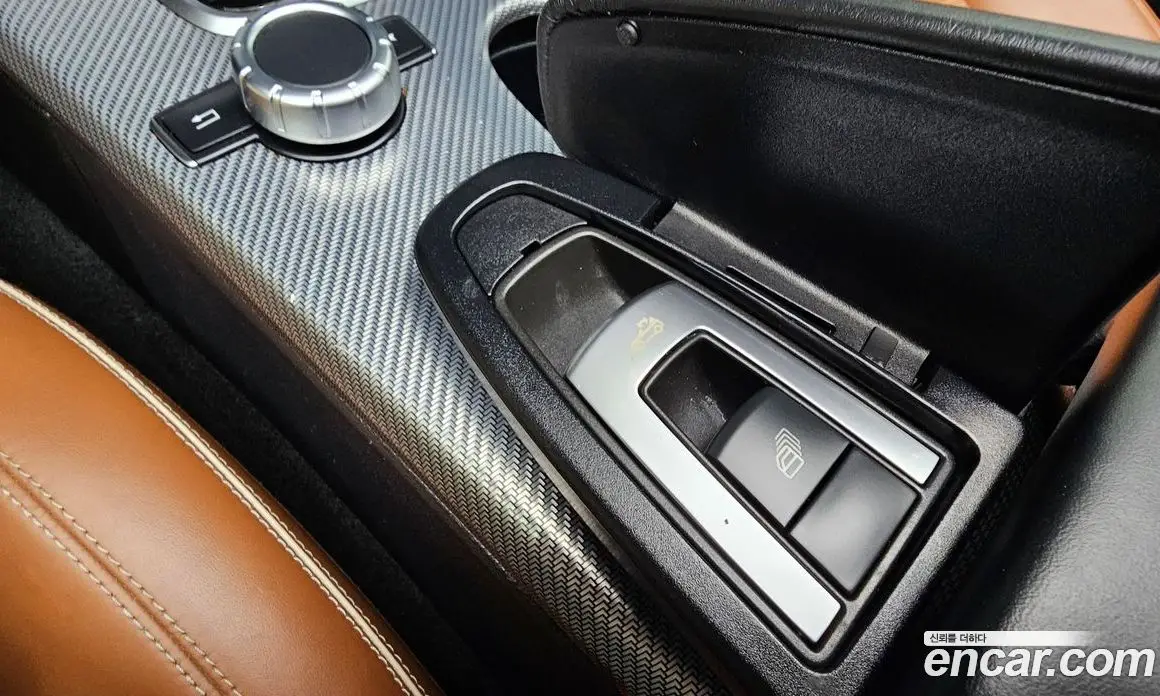Mercedes-Benz SLC-Class 2019 2.0 автомат (гидро), фото 22 Mercedes-Benz SLC-Class 2019 2.0 автомат (гидро), фото 22