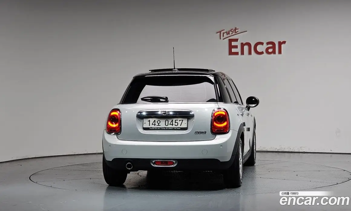 Mini Cooper 2016 1.5 автомат (гидро), фото 3 Mini Cooper 2016 1.5 автомат (гидро), фото 3