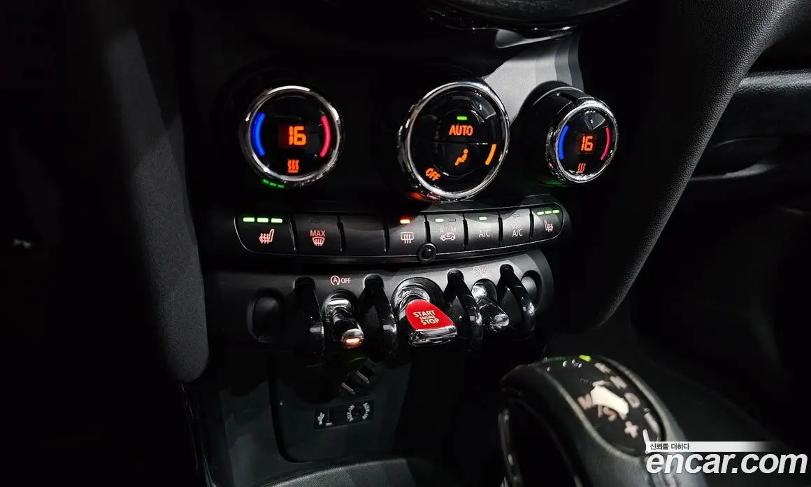 Mini Cooper 2016 1.5 автомат (гидро), фото 21 Mini Cooper 2016 1.5 автомат (гидро), фото 21