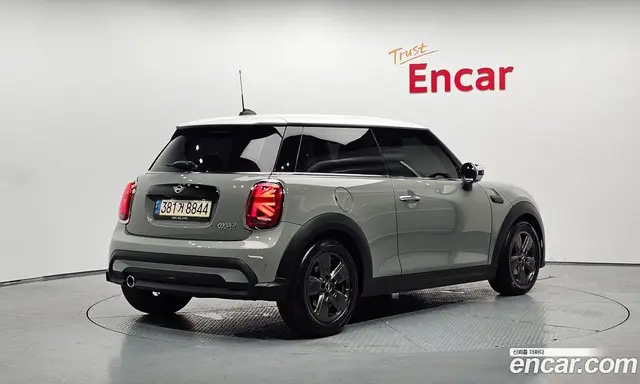 Mini Cooper 2021 1.5 автомат (гидро), миниатюра 2