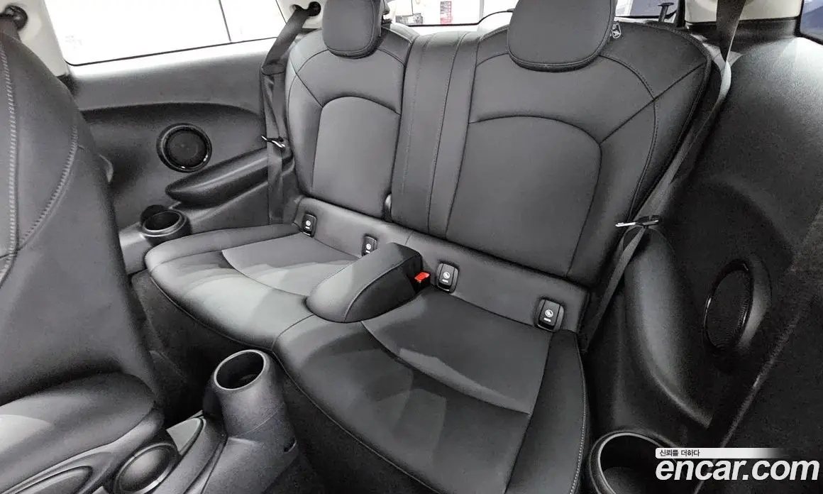 Mini Cooper 2021 1.5 автомат (гидро), фото 16