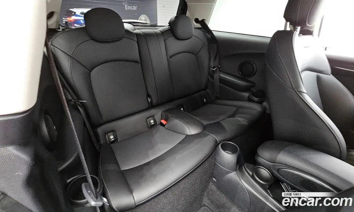 Mini Cooper 2021 1.5 автомат (гидро), фото 18