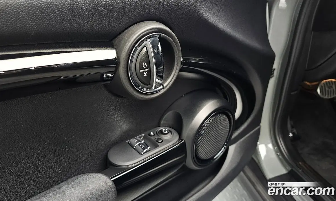 Mini Cooper 2021 1.5 автомат (гидро), фото 29