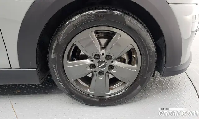 Mini Cooper 2021 1.5 автомат (гидро), миниатюра 7