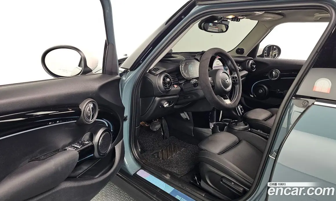 Mini Cooper 2023 2.0 автомат (гидро), фото 12